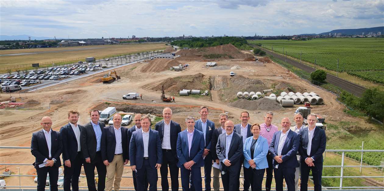 Liebherr expands capacity to support power gen