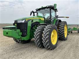 John Deere autonomous tractor