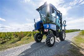 New Holland Braud 8.50L compact grape harvester