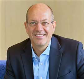 Andreas Lippert, vicepresidente y director general de electrolizadores de Accelera by Cummins
