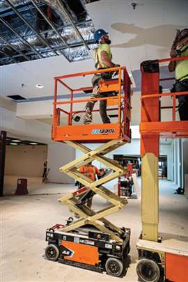 JLG electric scissor lift