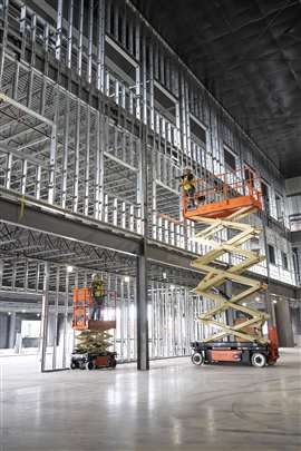 JLG ES1330L & ES4046 lifts