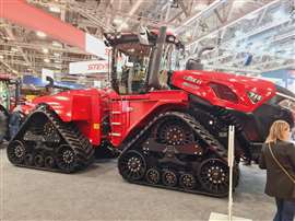Case IH Quadtrac 715