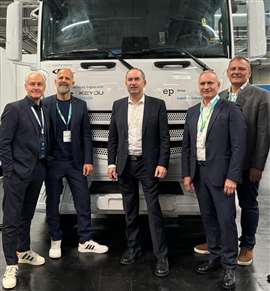 Keyou H2 ICE truck handover