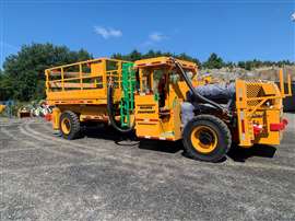 Volvo Penta D5 engine in J&S Manufacturing mining equipment
