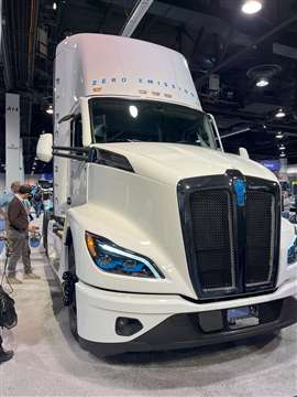Kenworth T680E battery-electric truck