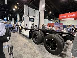 Kenworth T680E battery-electric truck