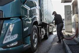 Refuelling with LNG
