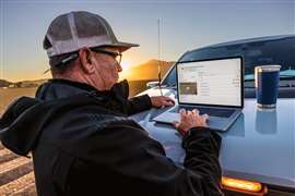Esempio della piattaforma PRO Service di John Deere in uso in un sito desertico. Immagine: John Deere