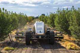 Autonomes Sprühgerät von GUSS Automation
