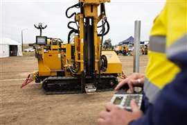 Controllo macchina Trimble Groundworks montato su un battipalo Vermeer. Immagine: Trimble