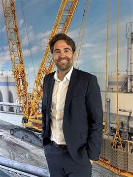 Simon Schuster has been appointed divisional director of mobile and crawler cranes at Liebherr USA