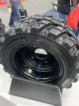 Protótipo de pneu OTR projetado usando TreadIQ