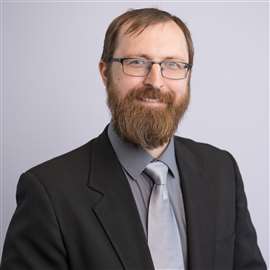 Michael Steffen manages design engineering at Crystal Group