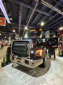 Mack Trucks Keystone Class 8 vocational tractor