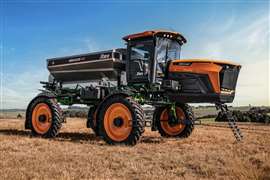 Streuer Stara Hércules 9.0 mit Volvo Penta D8-Motor