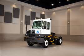 Se ha elegido la transmisión ZF Powerline para los tractores terminales de la serie TJ de Capacity Trucks.