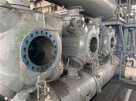 Os cilindros de um compressor grande