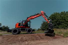 Excavadora de ruedas Kubota KW095 de nueve toneladas