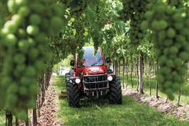 TGF 7600 Infinity tractor 