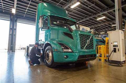 Volvo VNR Electric Dealership Technician