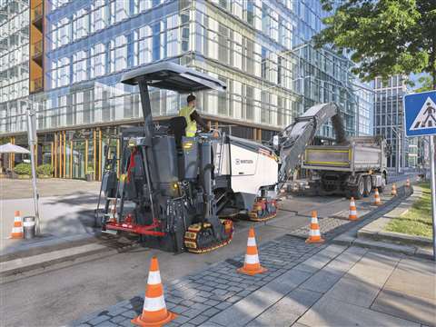 Wirtgen W 100 Fi milling machine Photo: Wirtgen