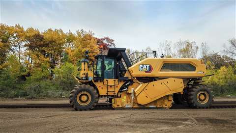 Caterpillar RM800 road reclaimer